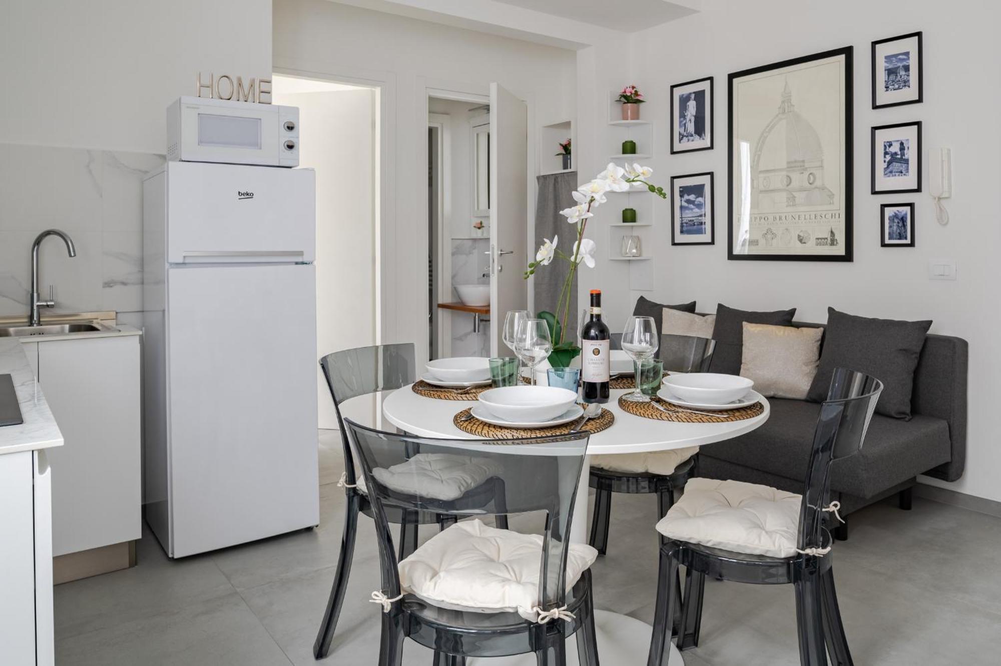 Via Ponte Alle Mosse, 19 - Florence Charming Apartments - A Chic, Newly Renovated Apartment Near Tram Leopolda, A Few Min From Downtown Dış mekan fotoğraf