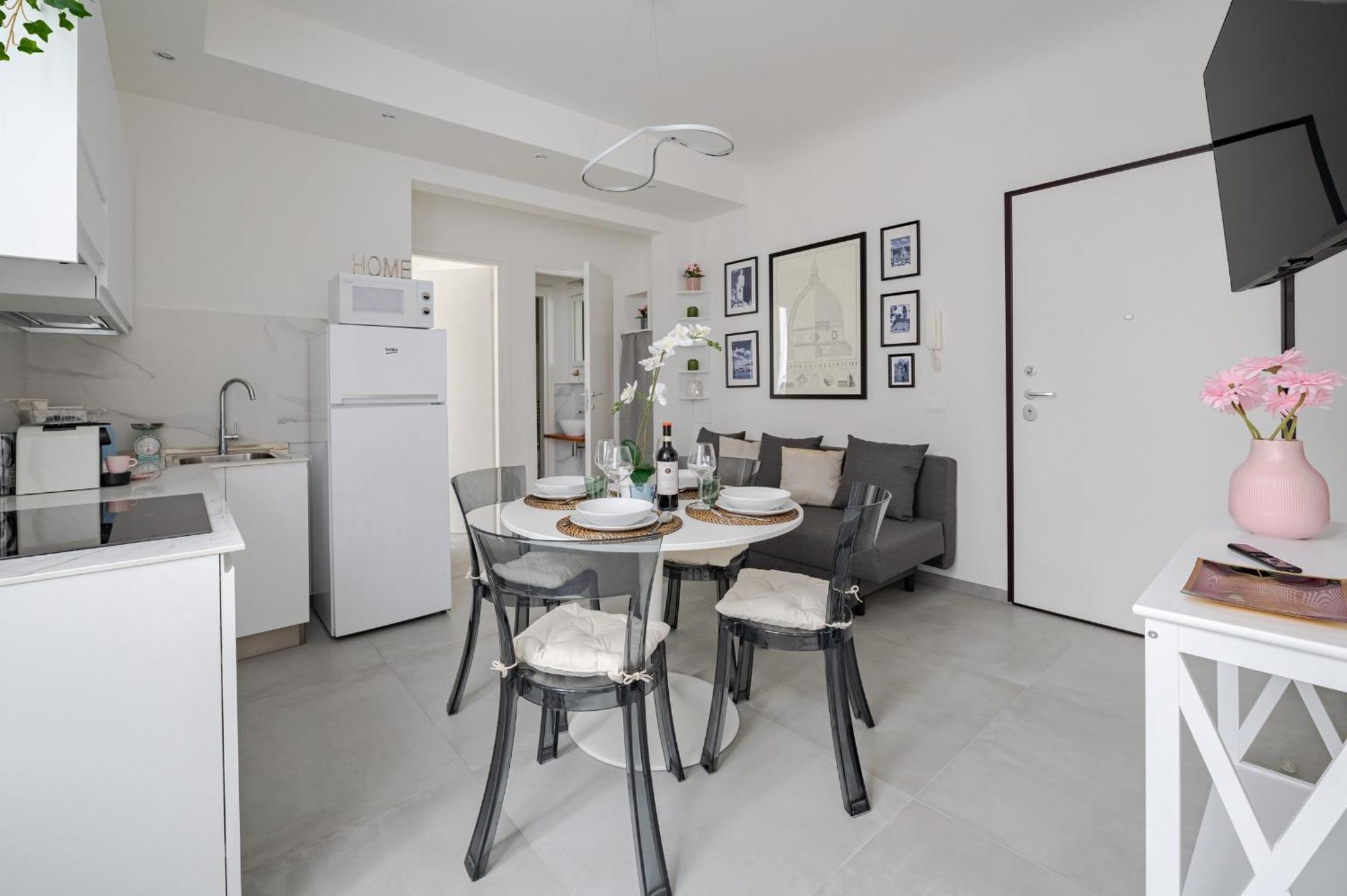 Via Ponte Alle Mosse, 19 - Florence Charming Apartments - A Chic, Newly Renovated Apartment Near Tram Leopolda, A Few Min From Downtown Dış mekan fotoğraf
